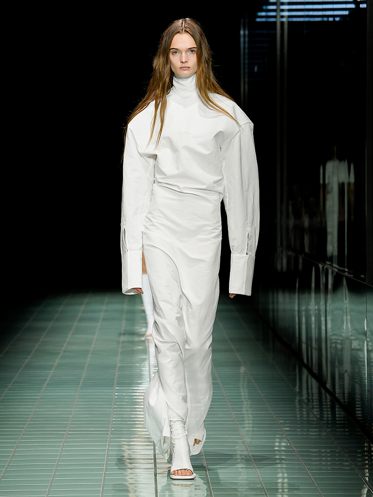sportmax_ss24_runway_press_look03 - Sportmax